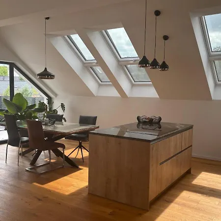 Modernes Und Geraeumiges Wohlfuehlloft Apartamento Salzgitter